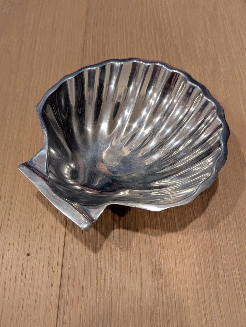 Shell-Shaped Decorative Trinket Dish - Silver
